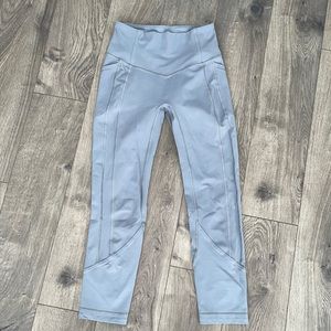 Gray Lululemon three-quarter length leggings